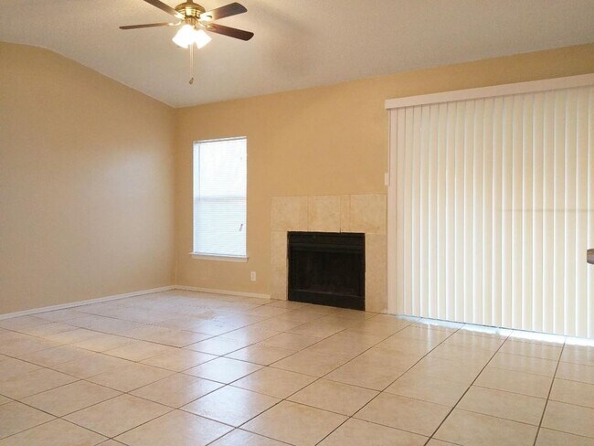 Living Room with backyard access - 2514 Corian Glen Dr