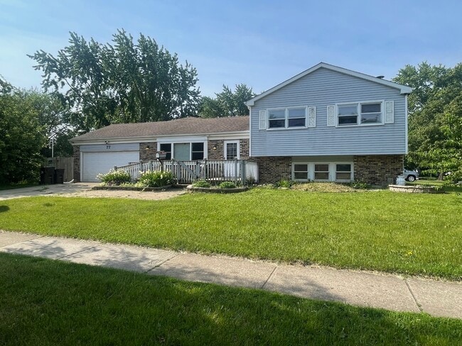 Photo - 77 Barrow Dr House