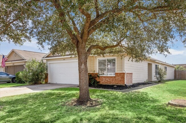 Building Photo - 19115 Wild Yaupon Dr