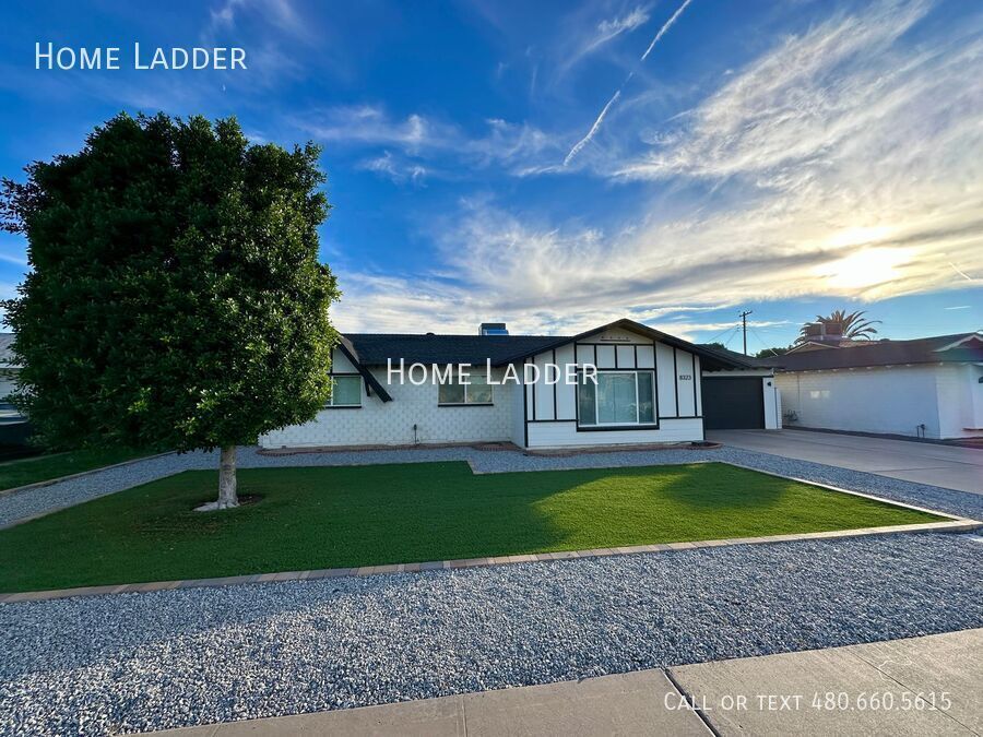 Photo - 8323 E Sells Dr