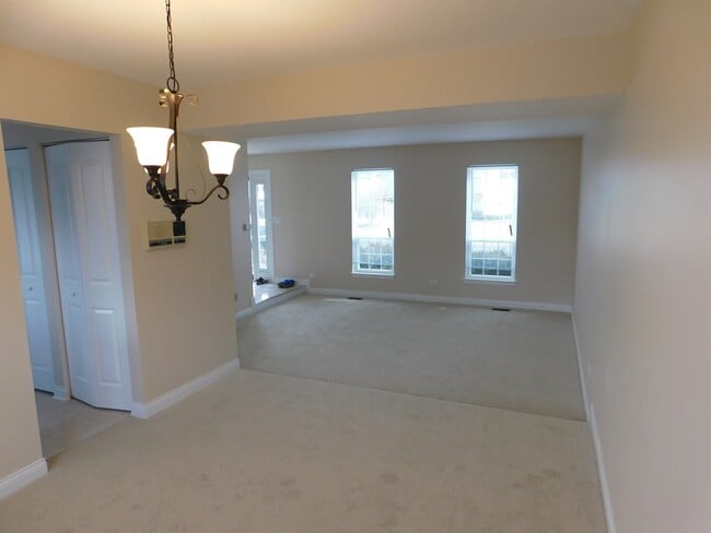 Photo - 1906 Armwood Ln