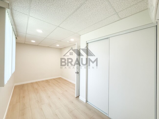 Photo - 11459 Collins St Unit 002