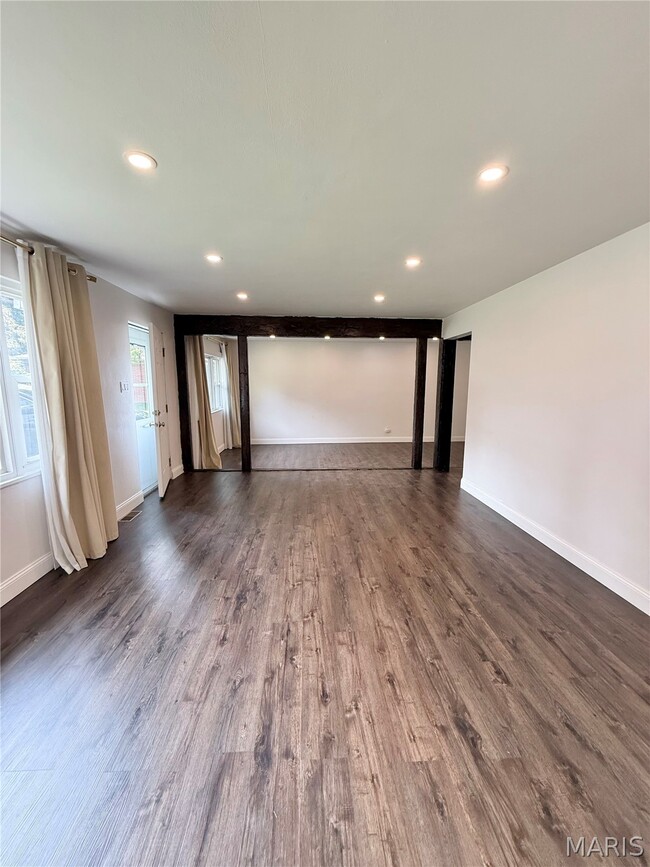 Photo - 76 Gatewood Ct