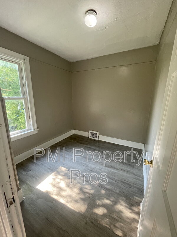 Photo - 2619 N 23rd St Unidad Lower
