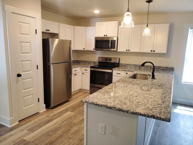 Photo - Convenient to Fort Pickett and Downtown Blackstone