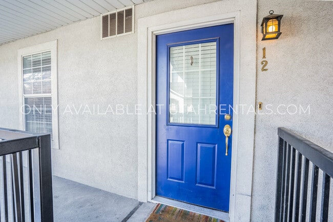 Photo - 909 N 500 W Unit 12