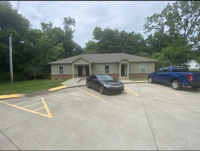 Welcome home! - 798 Martin St Unit A