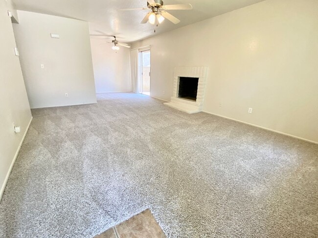 Photo - 3 Bedroom 2 Bathroom in Scottsdale