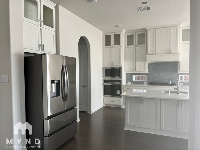 Photo - 6022 Painswick Dr