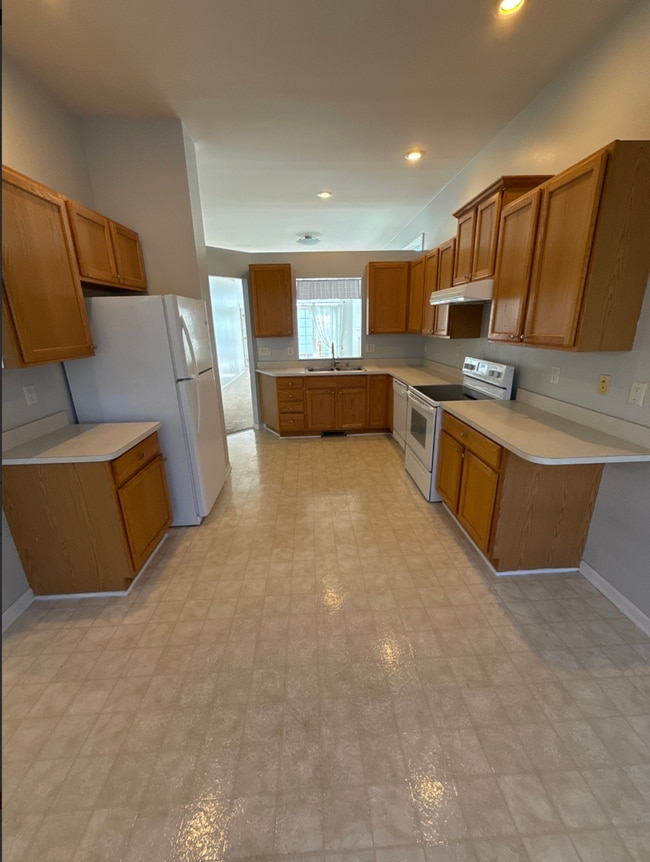 Photo - 2973 Salem Dr Unit Salem2973