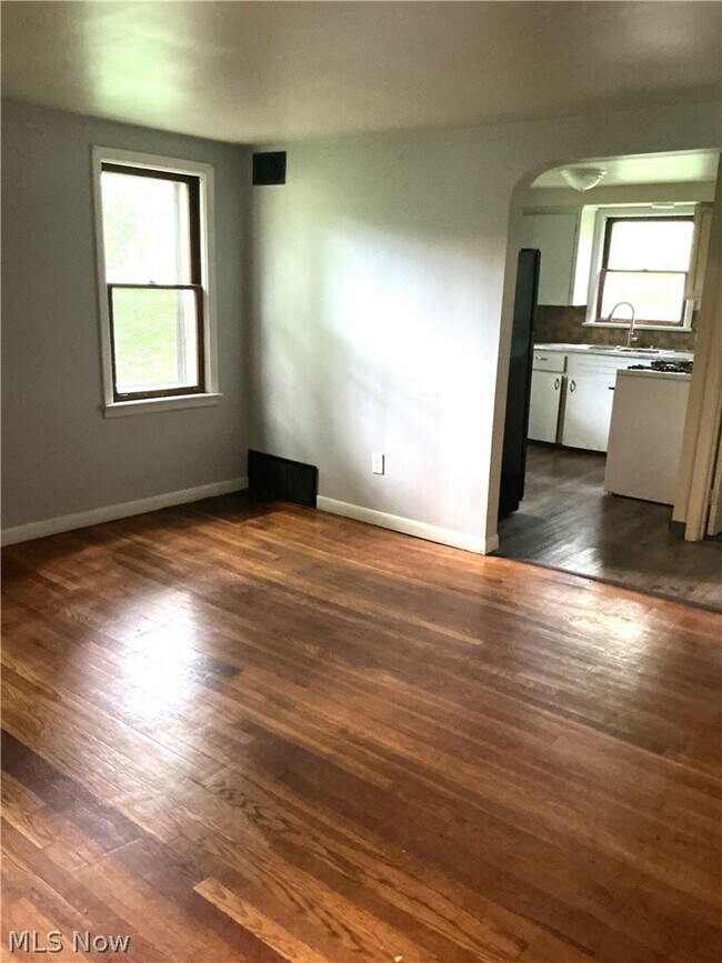 Photo - 4315 Paige Ave NW Unit 3