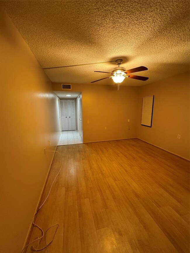 Photo - 4602 Martinique Way Unit A2