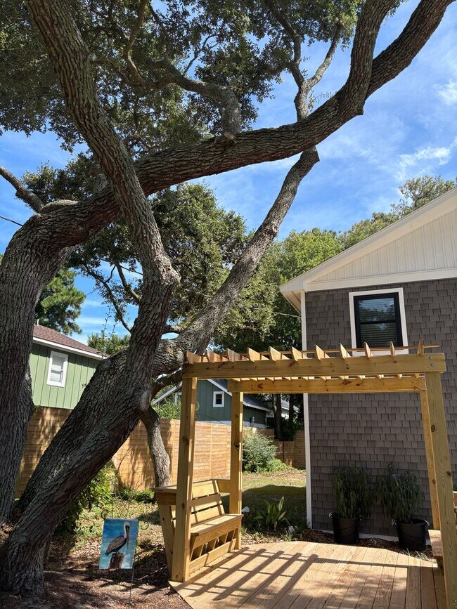 Photo - Available now for 12 month lease! 2150 per...