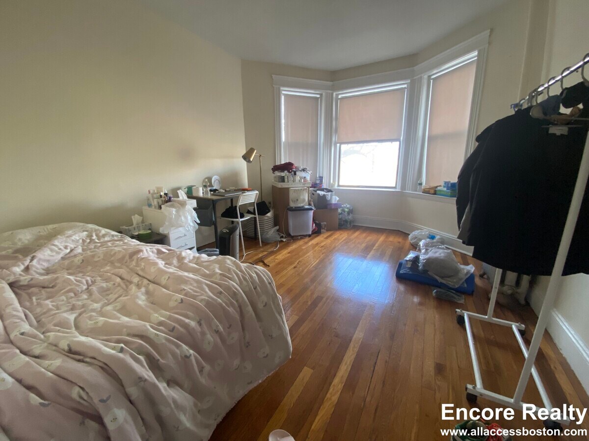 Photo - 1152 Commonwealth Ave Unit 31