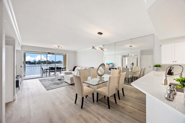 Photo - 9700 Gulf Shore Dr