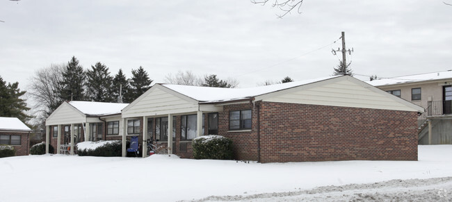 Ballwin Village - Ballwin Village Apartments