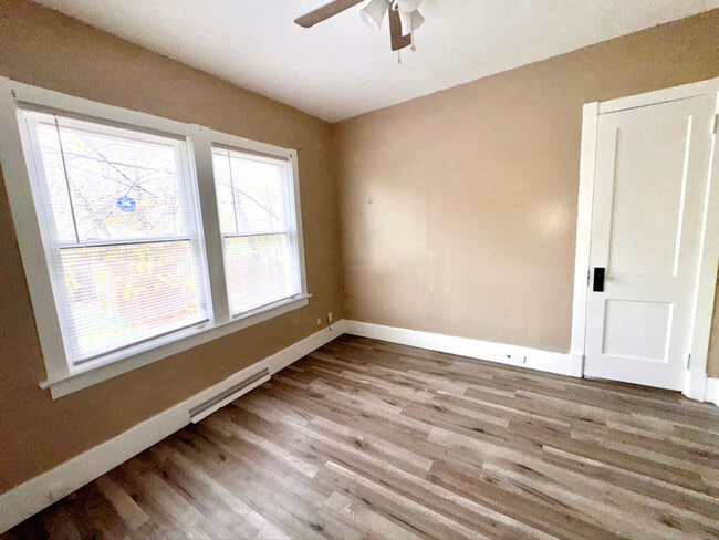 Photo - 4332 Jackman Rd