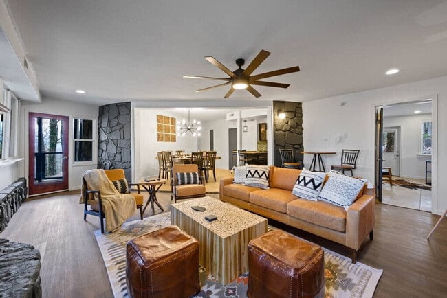 Photo - 578 Mountain Dr Unit SI ID1023058P