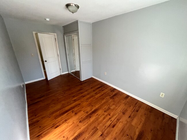 Photo - 48 Allens Falls Rd Unit Apartment 2