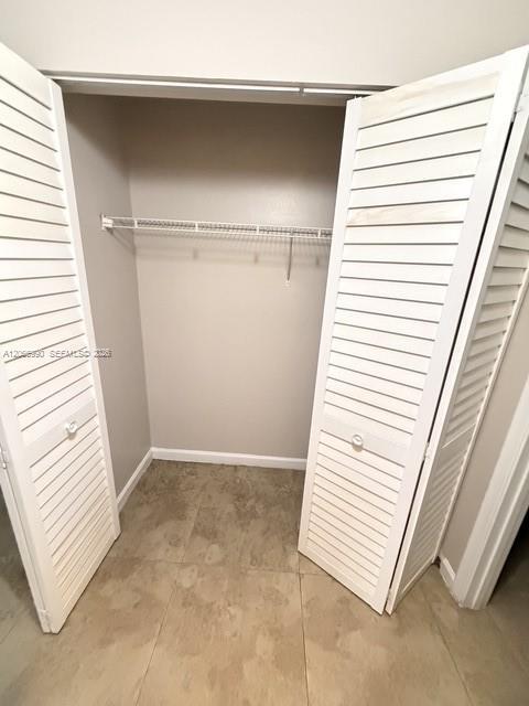 Photo - 2501 Riverside Dr Unidad 114-A