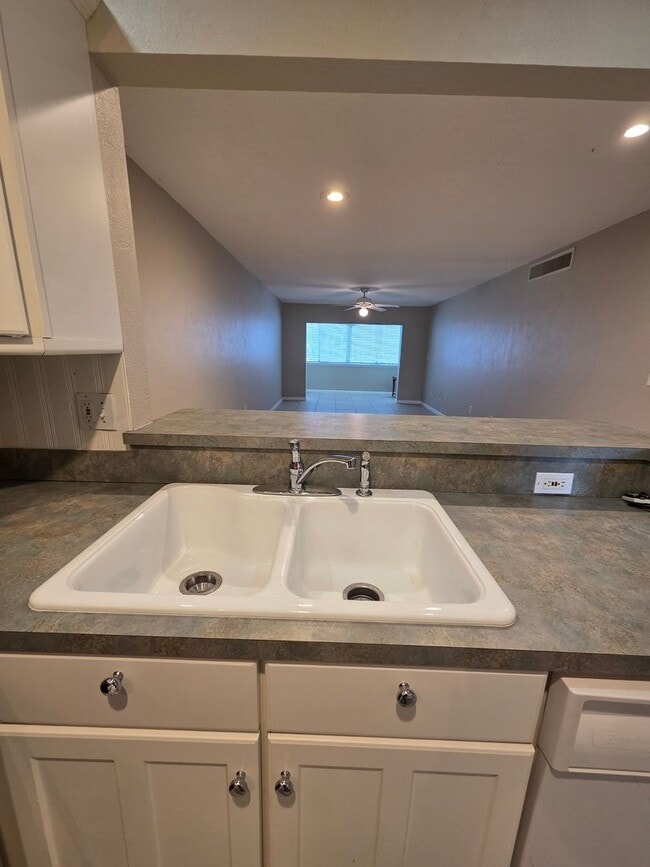 Photo - TREASURE ISLAND WATERFRONT CONDO