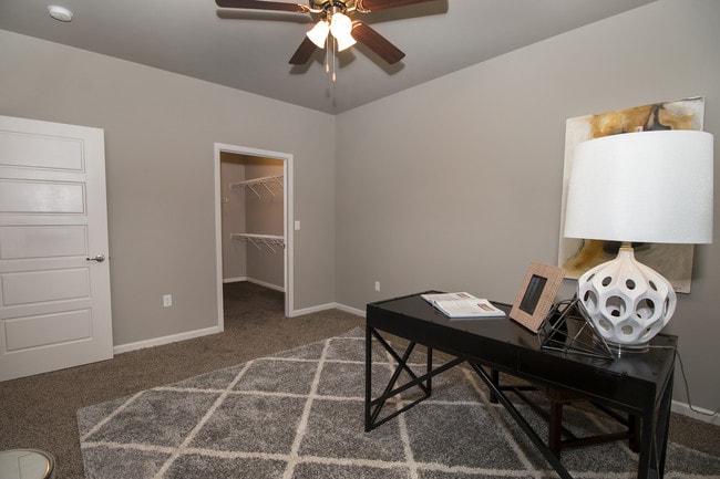 Photo - Coryell Commons