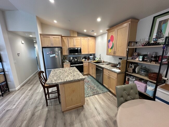 Photo - 2632 Avelar Ct