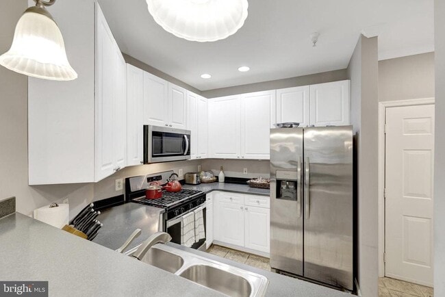 Photo - 8181 Carnegie Hall Ct Unidad 205