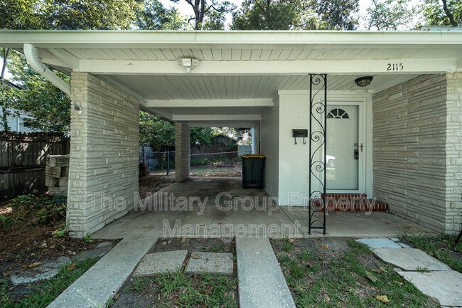 Photo - 2115 Minerva Ave
