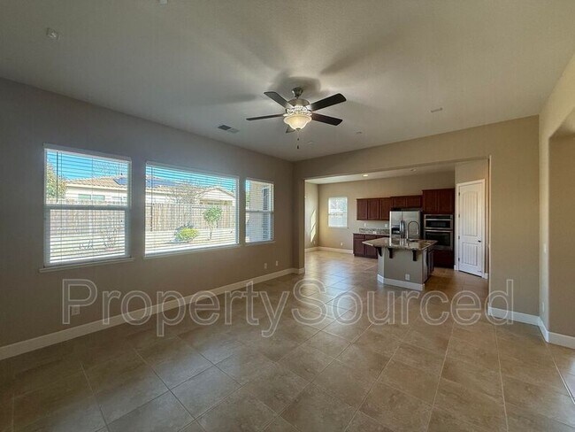 Photo - 1073 Kumara St