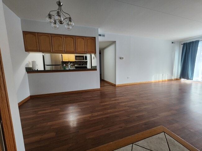 Building Photo - 5231 James Ln