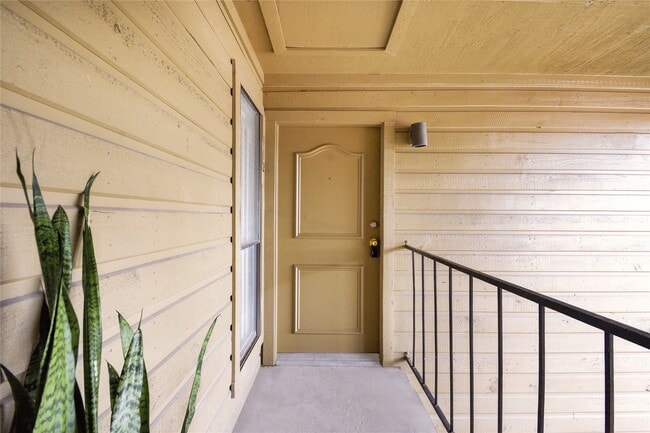 Photo - 8918 Bissonnet St Unit 112