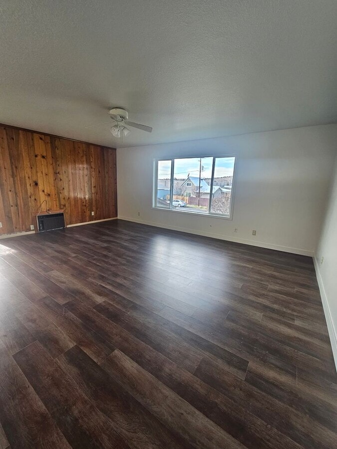 Photo - SF341- 141/155/161/169/171/173 SE 8th- LRC Unit SF341- 161 SE 8th- LRC