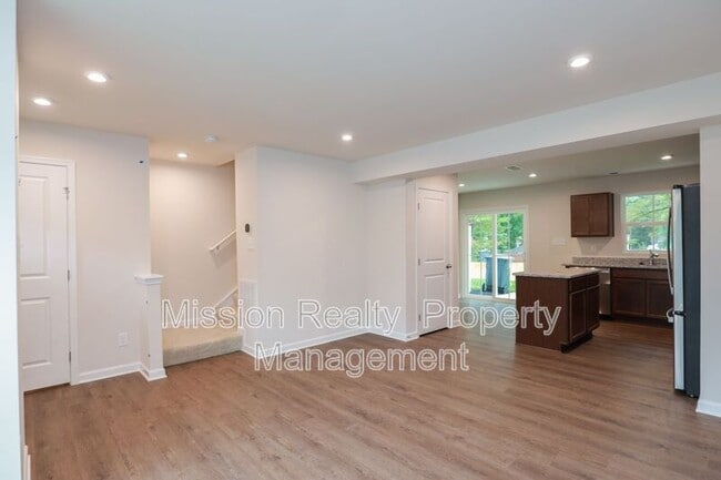 Photo - 1164 Canterbury Rdg Rd