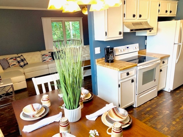 Photo - 2200 Brookview Ct