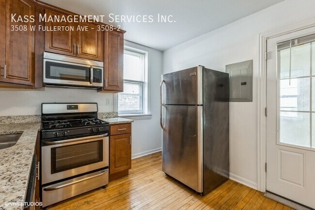 Photo - 3508 W Fullerton Ave Unit 3508-2