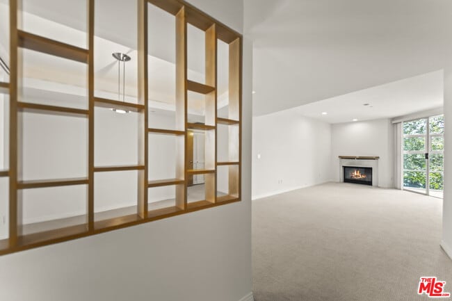 Photo - 171 N Church Ln Unidad 308 Rental