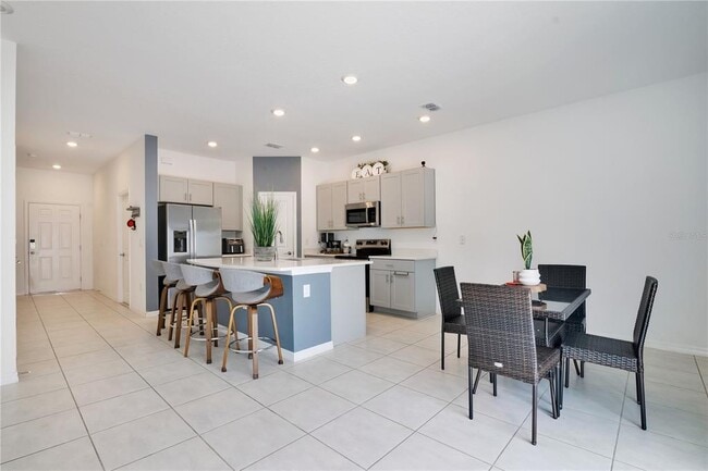Photo - 2986 Canary Ave