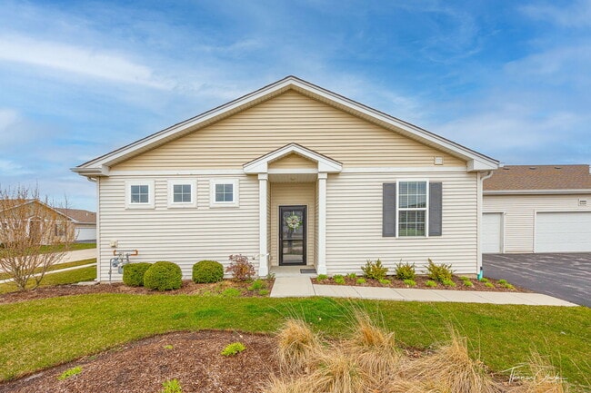 Photo - 1770 Southern Cir