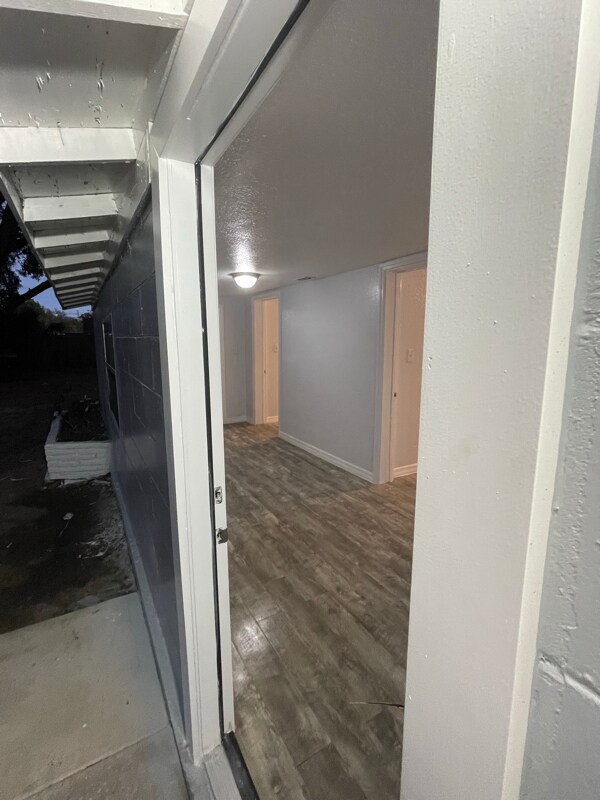 Photo - 1335 E Bay St Unidad B