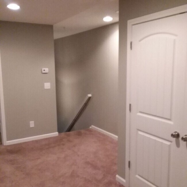 Photo - Best in Forest Park.  2016 Construction!!