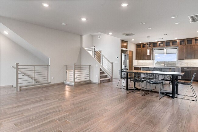 Photo - stunning 3-bedroom, 2.5-bathroom Tri Level Home