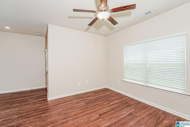 Photo - 6380 Rainbow Row