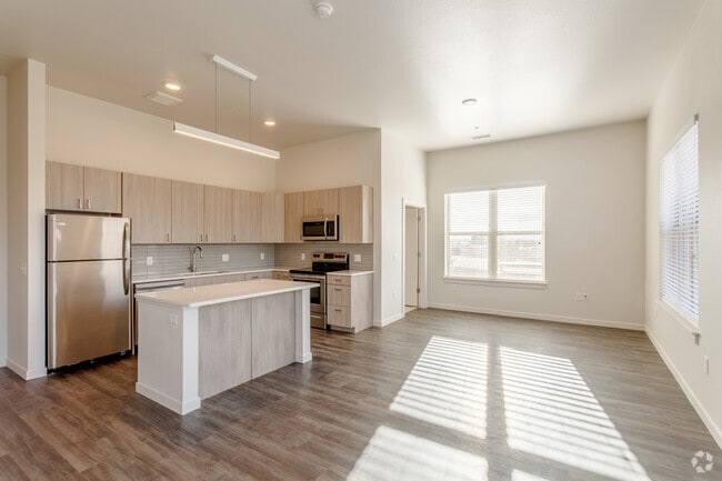 2BR, 2BA - Cupola