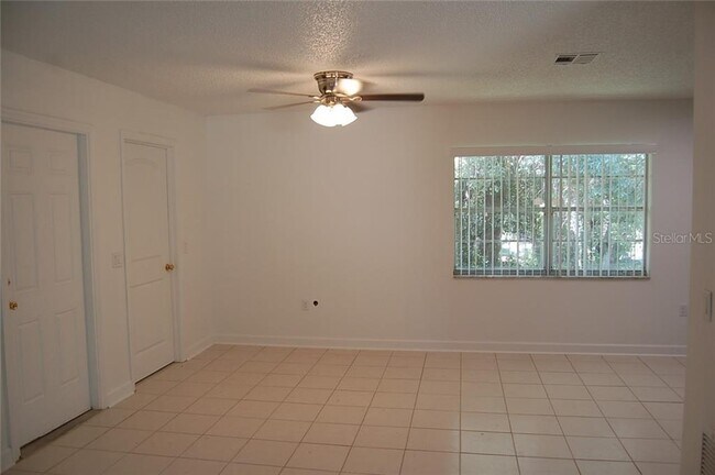 COMEDOR - 397 S Orange Ave
