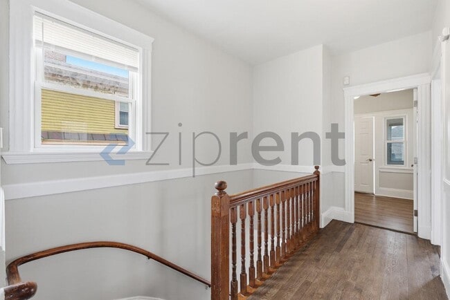 Photo - 1 Kavanaugh Way