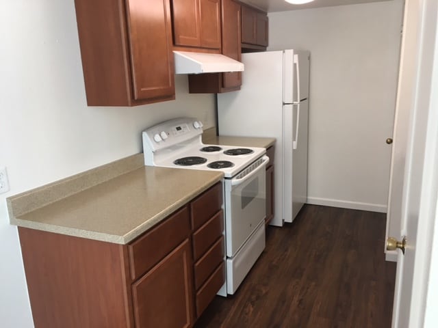 Boulder Pines Apartments