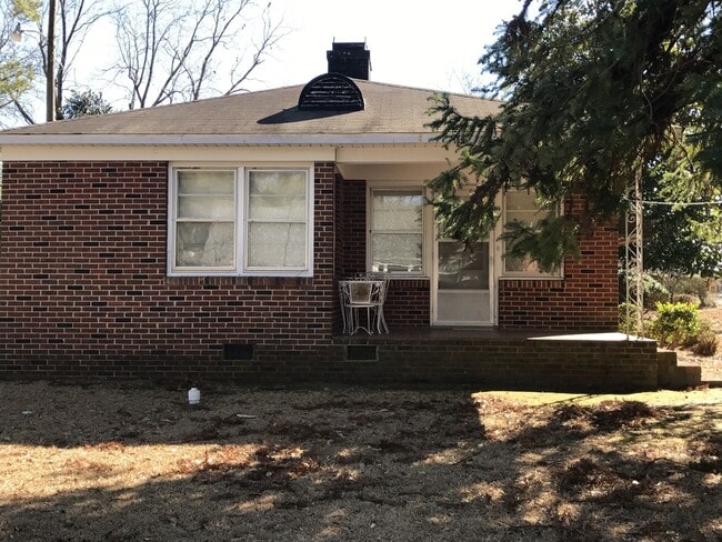Photo - 1511 Howard St