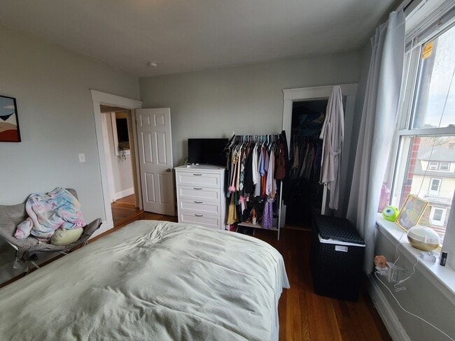 Photo - 2035 Commonwealth Ave Unit 12