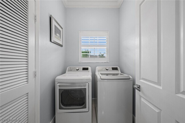 Photo - 5010 Marina Cove Dr Unit 4